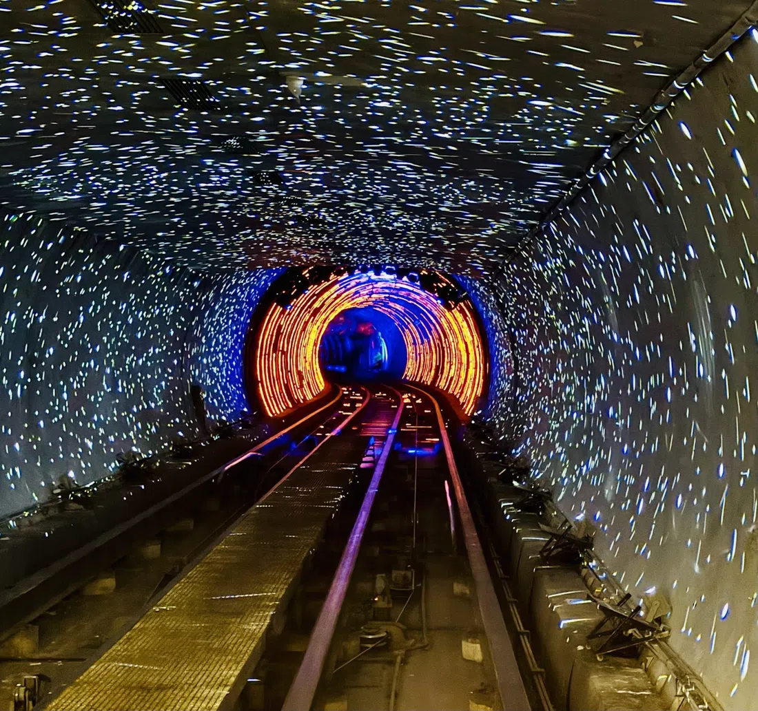 Bund Sightseeing Tunnel, Shanghai