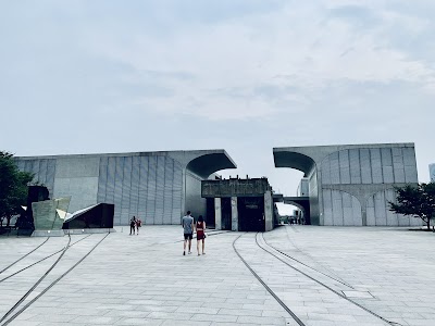 롱 뮤지엄 (웨스트 번드)