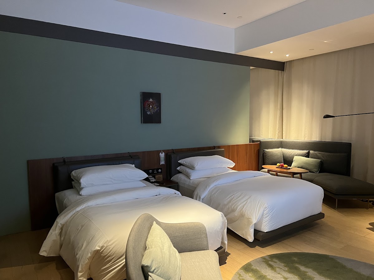 The Sukhothai Shanghai, Shanghai